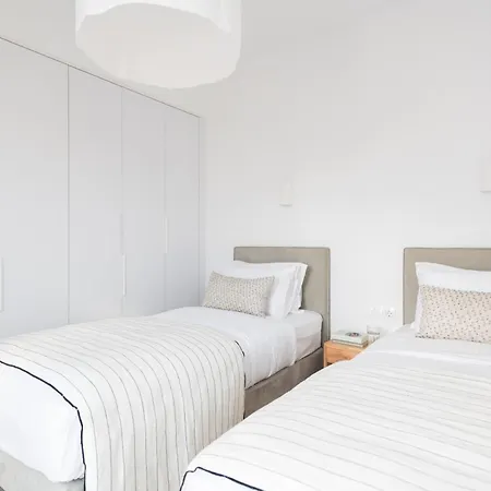Triotissa Balcony Sea View 50m From Beach 아파트