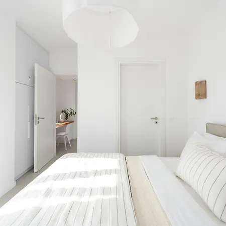 아파트 Triotissa Balcony Sea View 50m From Beach *
